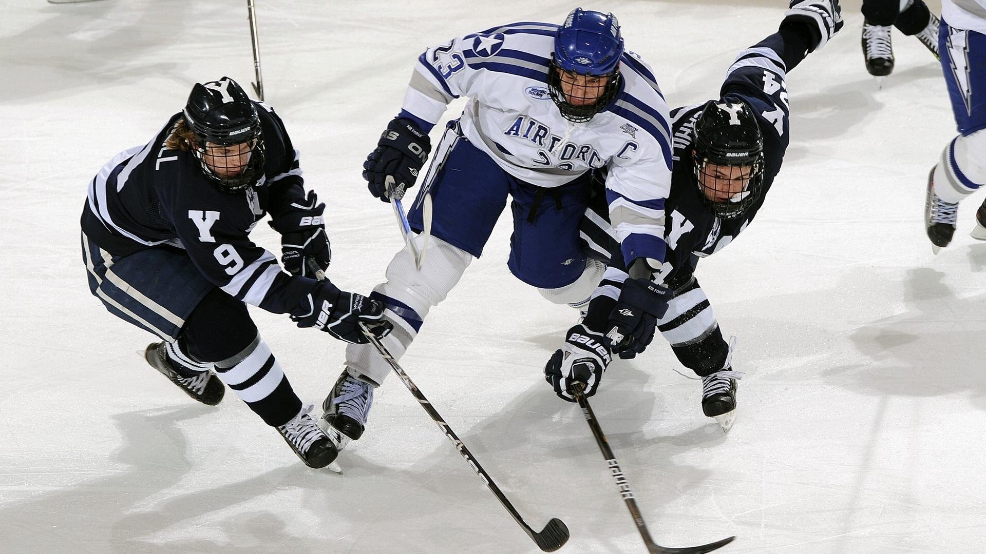 西亚卡姆贡献制胜表现,火箭轻取公牛,当沉默领袖扛起球队前行