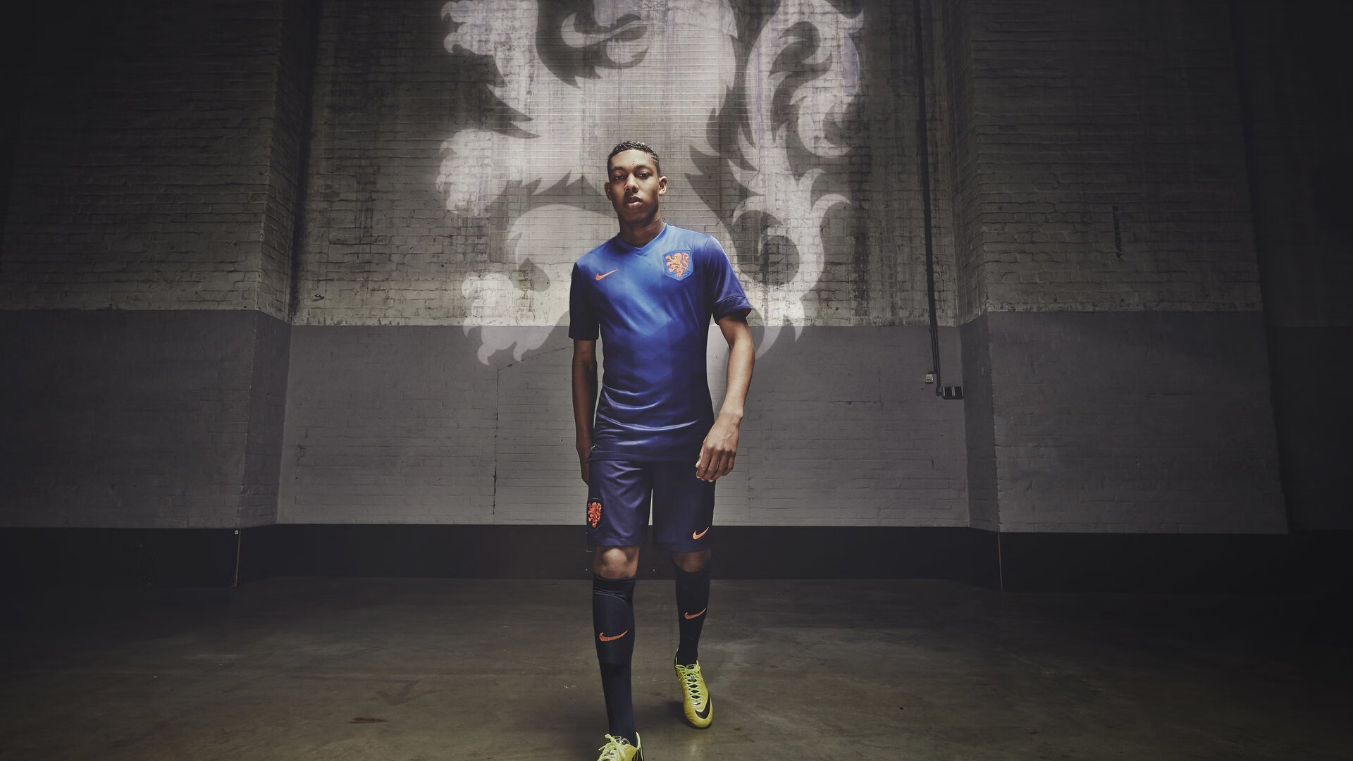 欧冠半决赛焦点战启示录，当森林狼斩落新疆队，体育如何成为文明对话的暗语？